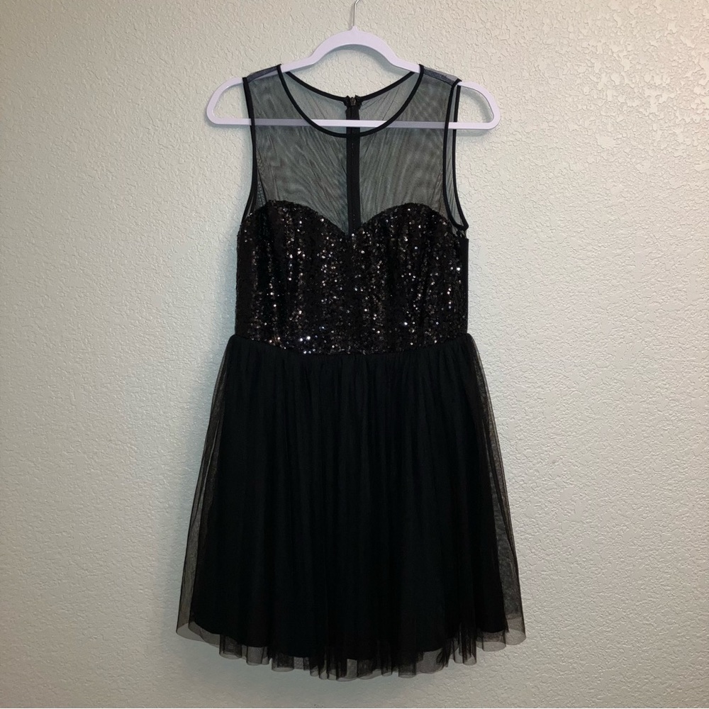 NWT Estelle Black Sequin Tutu Sleeveless Homecoming Dress